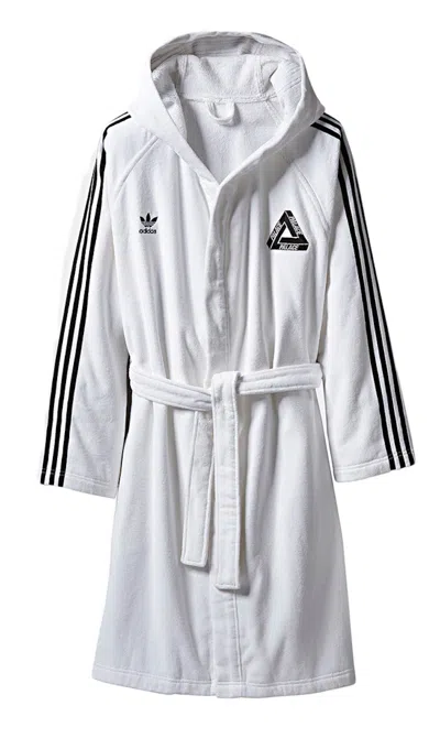 Pre-owned Palace Bathrobe Bathrobe In White/black In Multi