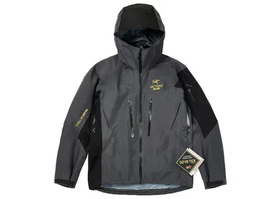Pre-owned Palace Men's  Arc'teryx Alpha Sv Jacket In Grey
