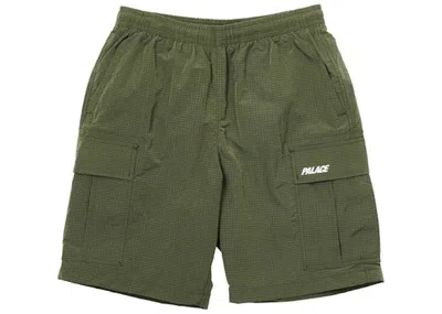 Pre-owned Palace Men's  Cargo Shell Shorts In Olive