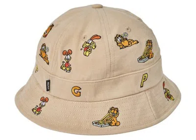 Pre-owned Palace Men's  Garfield Bucket Hat In Beige In Sand