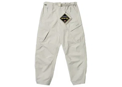 Pre-owned Palace Men's  Goretex Rtek Cargo Trouser In Stone