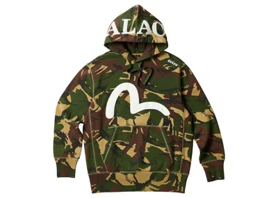 Pre-owned Palace Men's  X Evisu Seagull Hoodie In Camo