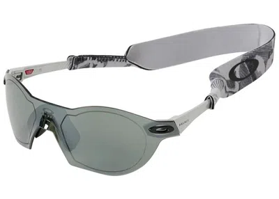 Pre-owned Palace X Oakley Subzero Sunglasses In Silver/prizm Black