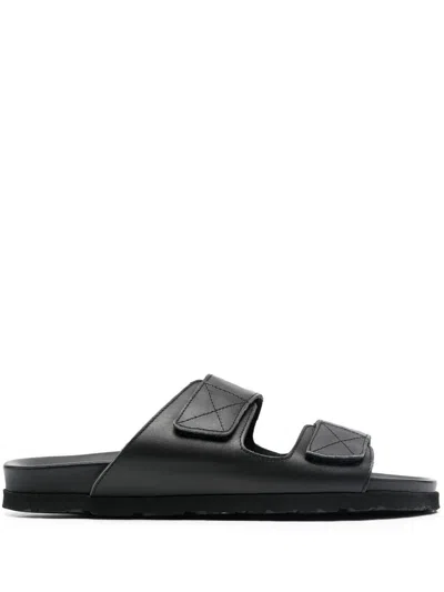 Palm Angels Leather Slides With Logo In Black