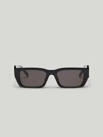 Palm Angels Sleek Sunglasses With International Fit (145mm Temple, 19mm Lens Distance) In Black