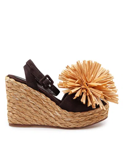 Paloma Barceló Paloma Carlina Sandal In Brown Suede With Raffia Flower