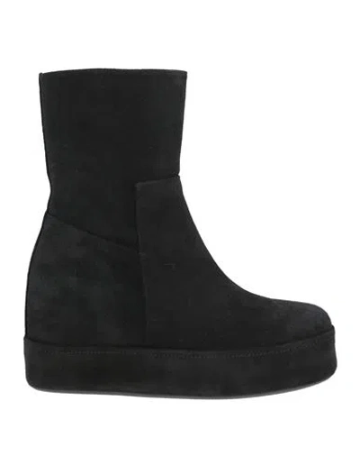 Paloma Barceló Disa Woman Ankle Boots Black Size 7 Leather