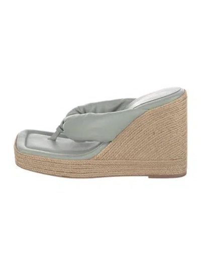 Pre-owned Paloma Barceló Leather Flip Flops In Green