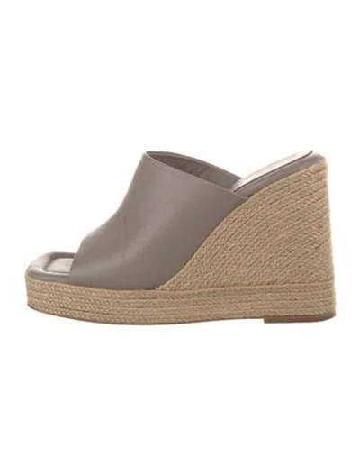 Pre-owned Paloma Barceló Leather Mules In Neutral