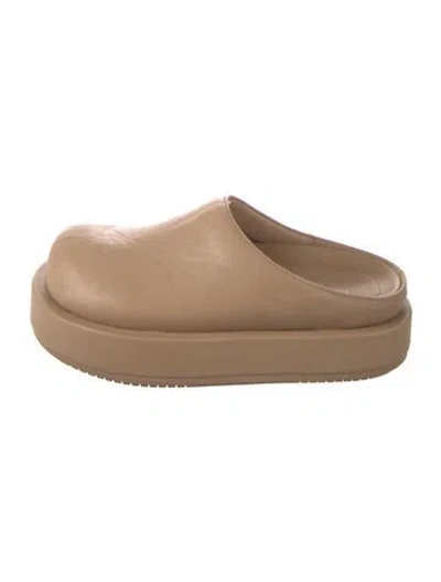 Pre-owned Paloma Barceló Leather Mules In Neutrals
