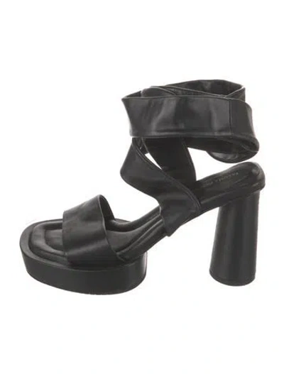 Pre-owned Paloma Barceló Leather Sandals In Black