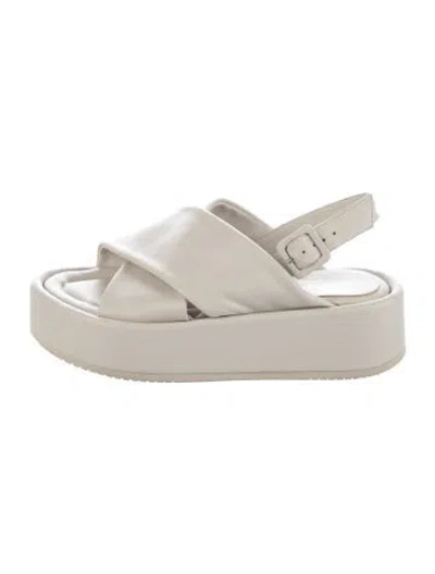 Pre-owned Paloma Barceló Leather Sandals In Neutrals/white