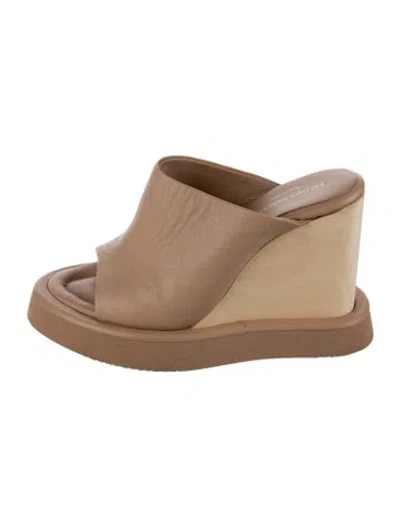 Pre-owned Paloma Barceló Leather Slides In Neutral