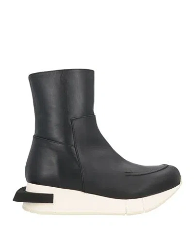 Paloma Barceló Woman Ankle Boots Black Size 6 Soft Leather