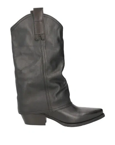 Paloma Barceló Woman Ankle Boots Black Size 7 Leather