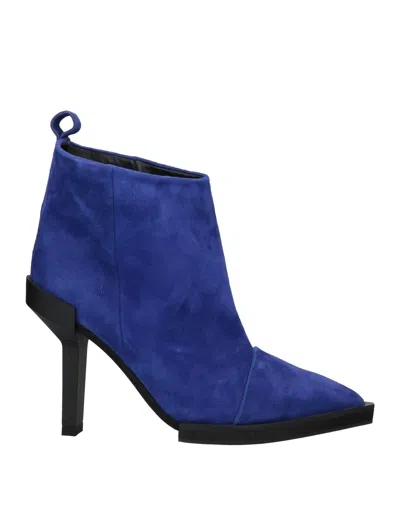 Paloma Barceló Woman Ankle Boots Bright Blue Size 7 Leather