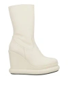 Paloma Barceló Woman Ankle Boots Cream Size 9 Leather