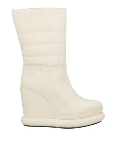 Paloma Barceló Woman Ankle Boots Cream Size 9 Leather In White