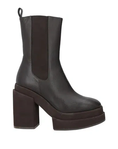 Paloma Barceló Woman Ankle Boots Dark Brown Size 5 Leather