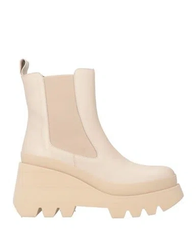 Paloma Barceló Woman Ankle Boots Ivory Size 10 Leather In Black