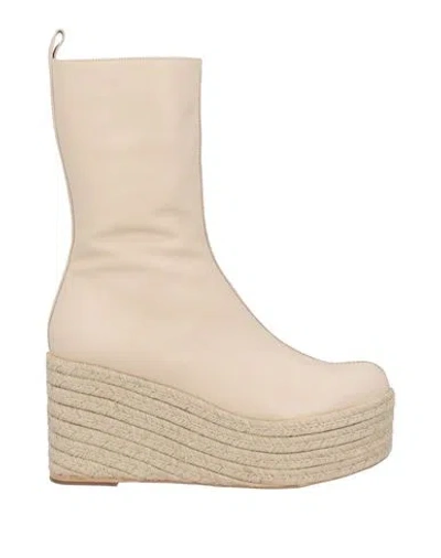 Paloma Barceló Woman Ankle Boots Ivory Size 10 Leather In Neutral