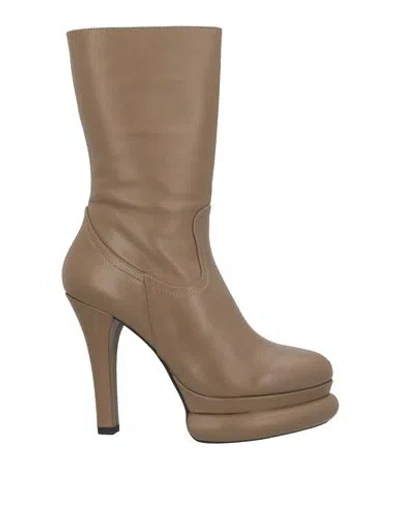 Paloma Barceló Woman Ankle Boots Khaki Size 9.5 Leather