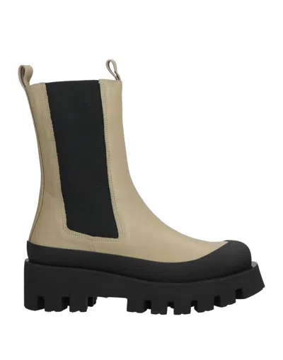 Paloma Barceló Ankle Boots In Sage Green