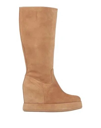 Paloma Barceló Woman Boot Sand Size 10 Leather