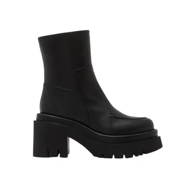 Paloma Barceló Women's France Iris Leather Boot In Black