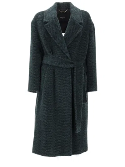 Paltò Textured Herringbone Coat With Wide Lapel And Cinched Waist In Black