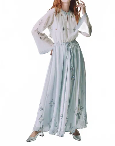 Pamela Stevenson Lao Maxi Dress In White/blue Multi