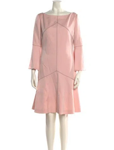 Pre-owned Pamella Roland Bateau Neckline Knee-length Dress In Pink