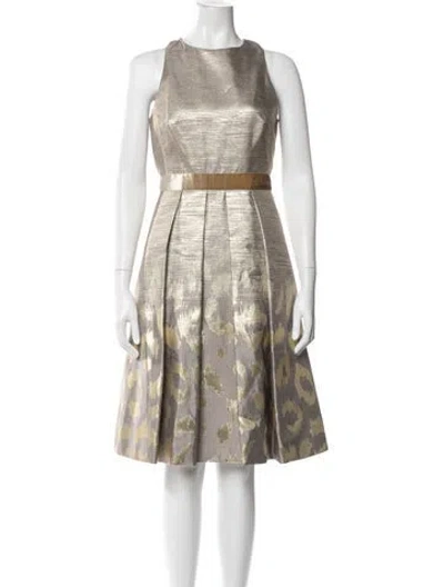 Pre-owned Pamella Roland Silk Knee-length Dress In Gold/grey