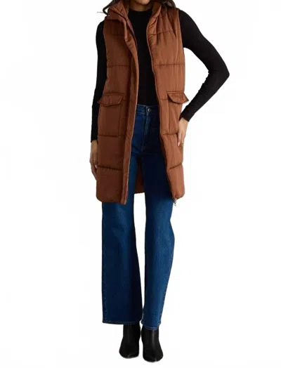 Panache Long Puffer Vest In Brown