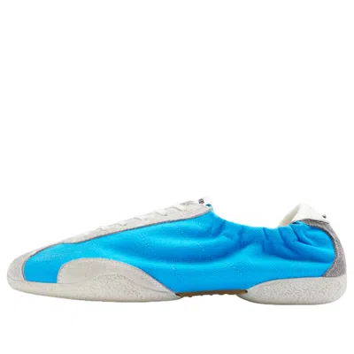 Pane Zephyr Pouching 'time Traveler' In Blue