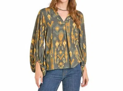 Panhandle Balloon Sleeve Top In Olive In Green