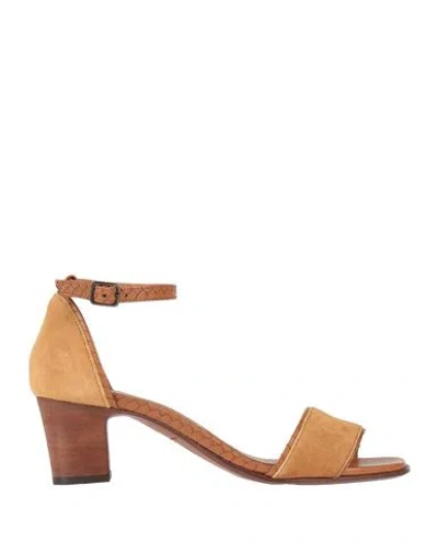 Pantanetti Woman Sandals Camel Size 8 Leather In Beige
