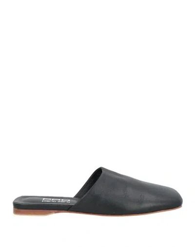 Pao Piano Zero Woman Mules & Clogs Black Size 7 Leather