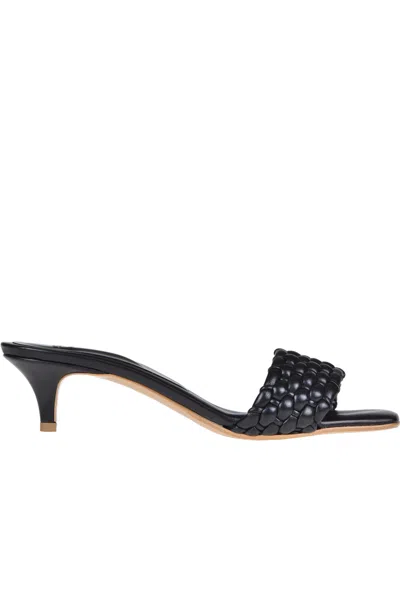 Pao Piano Zero Woven Leather Mules In Black