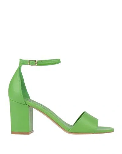Paolo Mattei Woman Sandals Green Size 7 Leather