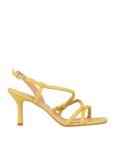 Paolo Mattei Woman Sandals Yellow Size 11 Textile Fibers