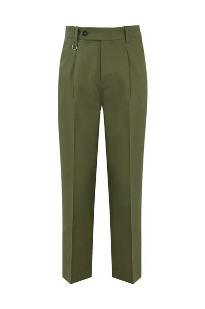 Paolo Pecora Chino Trousers With Pleats In Cotton Blend In Green