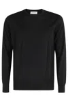 Paolo Pecora Long-sleeve Crewneck Sweater In Luxurious Virgin Wool In Black