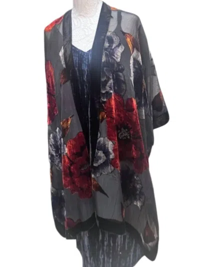 Paparazzi Burnout Velvet Kimono In Black In Metallic