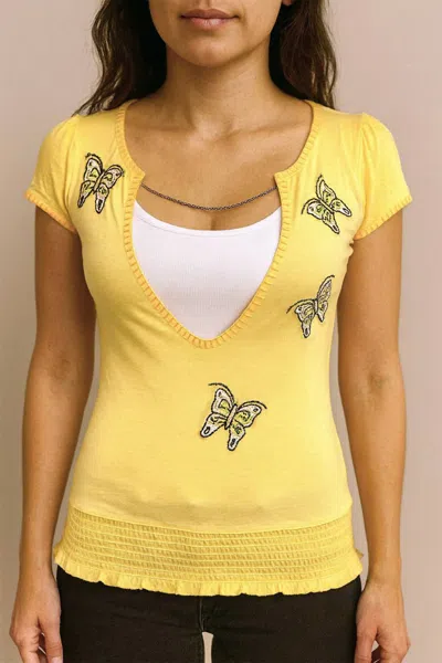 Paparazzi Chained V-neck Top With Embroidery & Beaded Works In Banana In Yellow