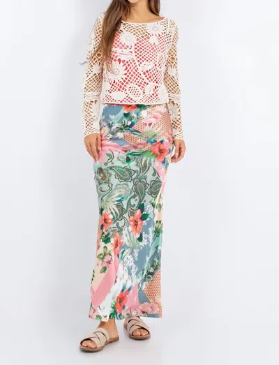 Paparazzi Crochet Floral Pattern Pull-over Crop Top In Natural