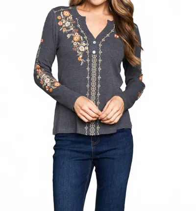 Paparazzi Thermal Knit Embroidered Henley Top In Charcoal In Gray