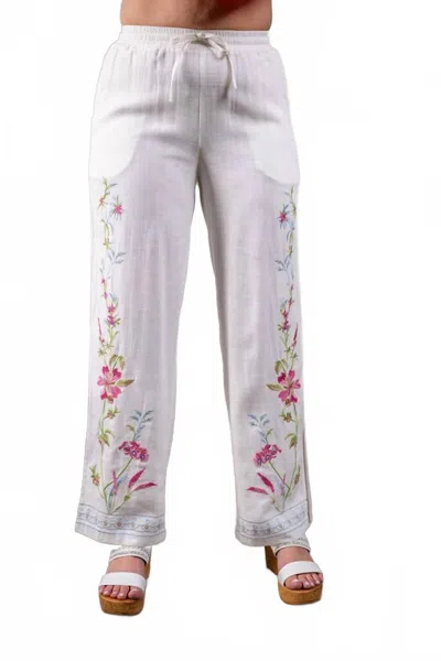 Paparazzi Women's Embroidered Split Leg Pant In White In Multi