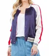 Paparazzi Women's Reversible Print To Solid Jacket In Navy In Blue