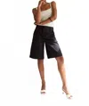 Paper Label Sylvie Short In Black In Multi